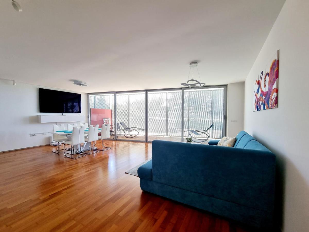 Vip Apartment 포르토로즈 외부 사진