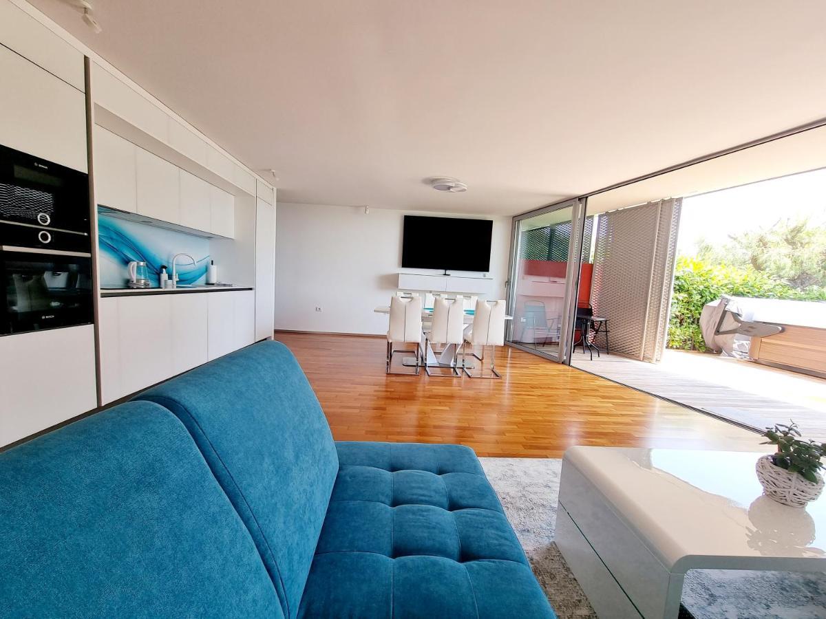 Vip Apartment 포르토로즈 외부 사진