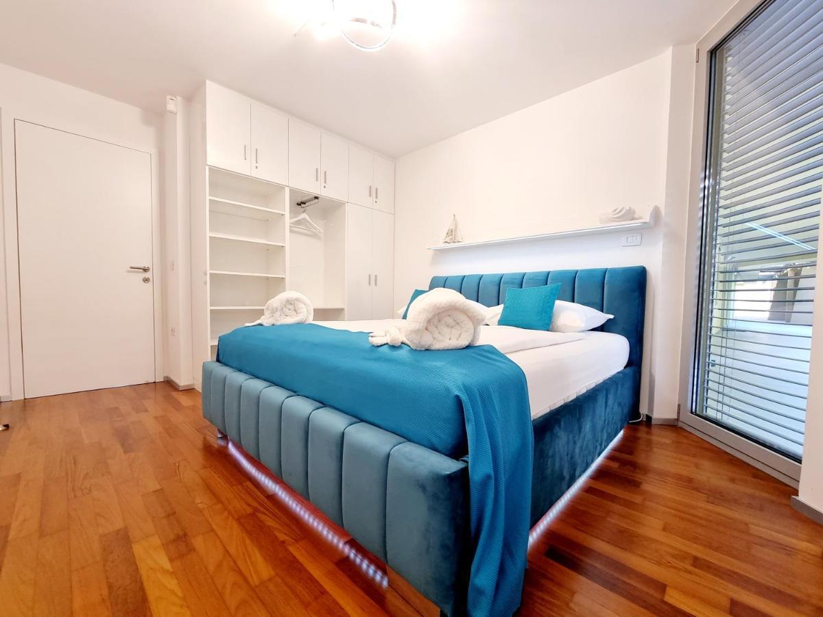 Vip Apartment 포르토로즈 외부 사진
